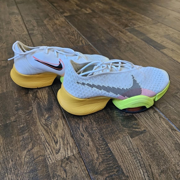 Nike Shoes - NIKE WOMENS AIR ZOOM SUPERREP SIZE 7